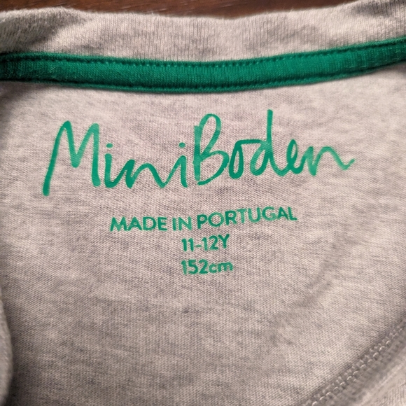 Mini Boden Dinosaur long sleeve - Picture 3 of 3